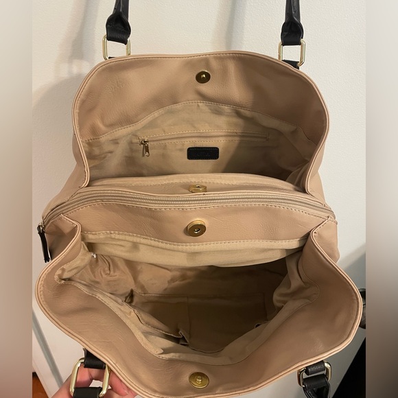 Apt. 9 Shoulder Bag - Picture 10 of 11